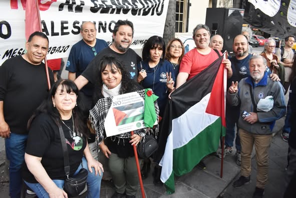 ¡Basta de genocidio en Palestina! ¡Basta de genocidio en Palestina!