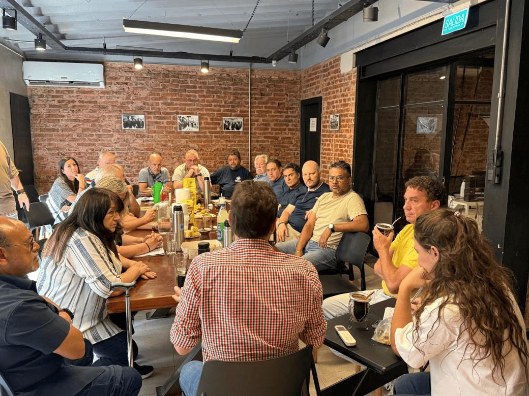 Profundizamos el plan de lucha contra el ajuste de Llaryora