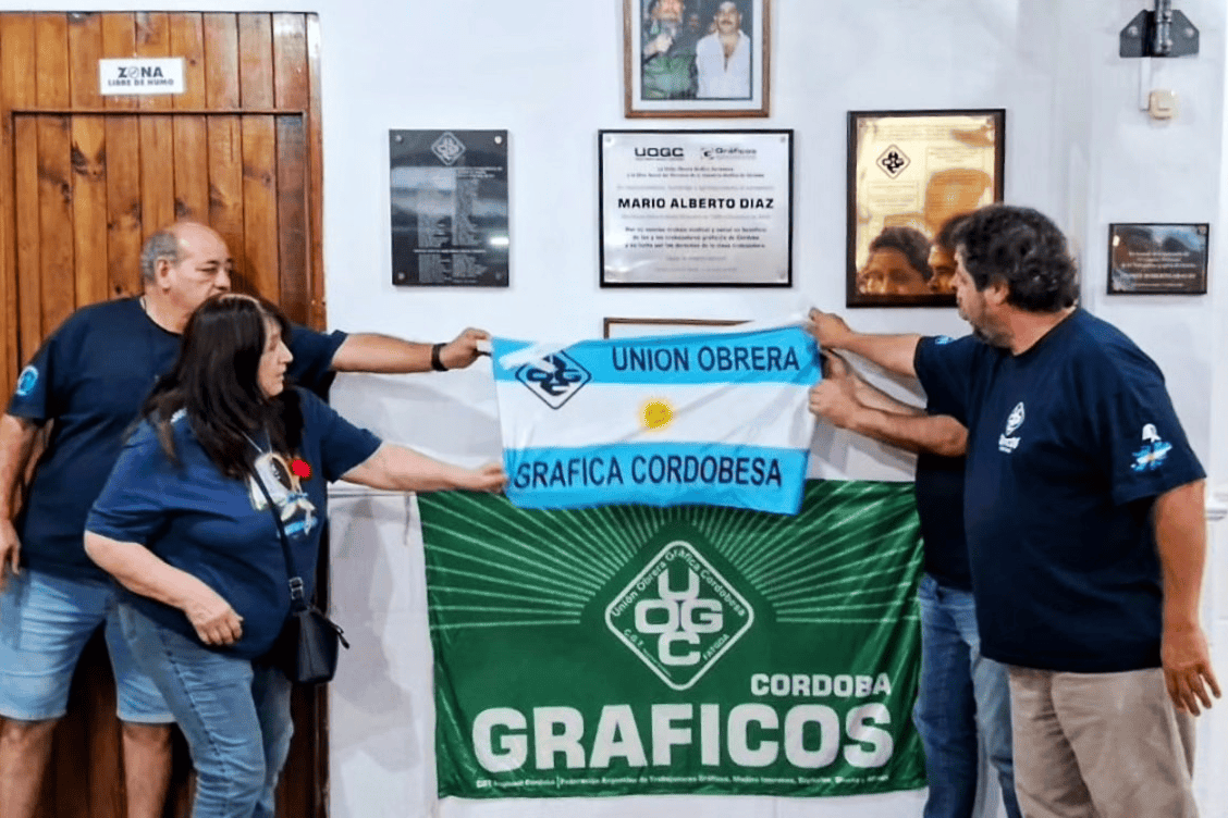 Reconocimiento a las y los compañeros gráficos desaparecidos